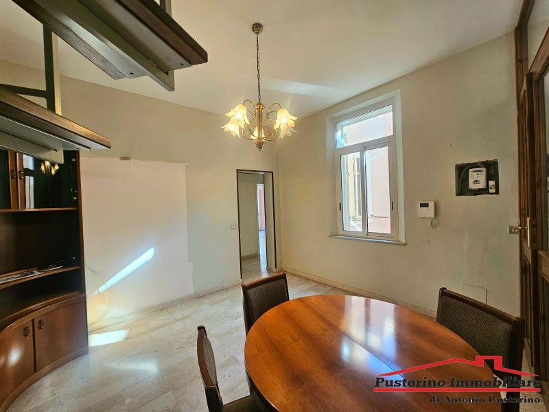 Clicca per ingrandire la foto